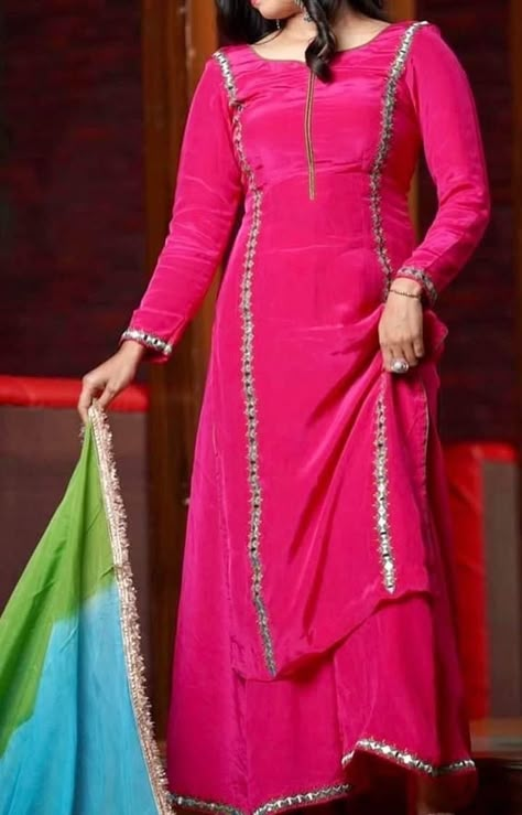 Pink Colour Suit Design, Bride Mehndi Dress, Lass Design Suit, Plain Suits Design With Lace, Pink Suit Design, Plain Suit Designs Indian, Hot Pink Suit, Long Frocks For Girls, Frock Ideas