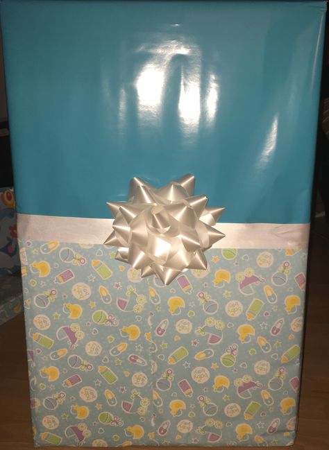 Big box gift wrapping Big Box Gift Wrapping Ideas, Box Gift Wrapping Ideas, Box Gift Wrapping, Gift Wrapping Ideas, Baby Favors, Gift Pack, Wrapping Ideas, Receiving Blankets, Gift Packs