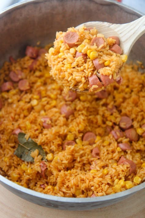 Yellow Rice With Corn, Puerto Rican Recipes Rice, Rice With Sausage, Yellow Rice Recipes, Vienna Sausage, Sausage Rice, Boricua Recipes, Cuban Cuisine, Cuban Food