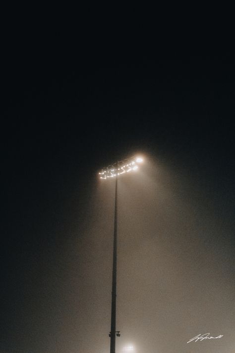 Late Night Gaming Aesthetic, Football Game Aesthetic, Late Night Gaming, Late Night Aesthetic, Spotify Ideas, Misty Night, Fog Photography, Foggy Night, Stadium Lighting