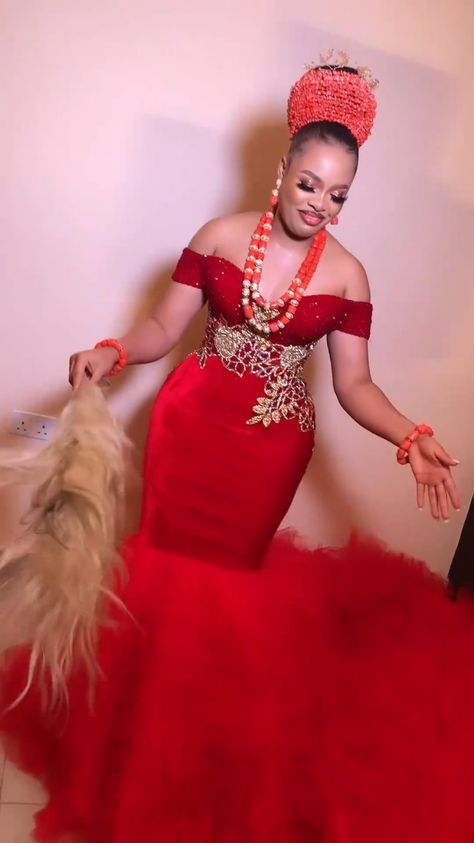 Dominican Wedding Dress, Igbo Bride First Outing Dress, Edo Weddings, Edo Bride Outfit, Edo Traditional Wedding Attire, Igbo Bride Traditional Weddings, Nigerian Wedding Dresses Traditional, Edo Brides, Igbo Traditional Wedding