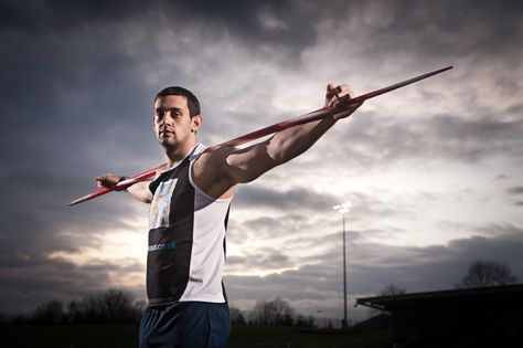 Scott Moorhouse - Paralympic Javelin Thrower by Daniel Lewis, via 500px Javelin Throw Photography, Javelin Senior Pictures, Pole Vault Senior Pictures Ideas, Athlete Photoshoot, Sport Poses, Dynamic Photography, Pole Vaulting, Senior Pictures Boys Outdoors, Field Aesthetic