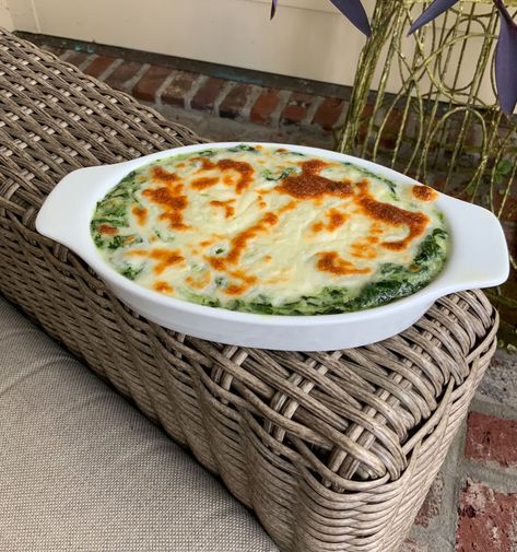 Spinach Au Gratin, Chicken Bacon Spinach Pasta, Spinach Gratin, Au Gratin Recipes, Gourmet Snacks, Steak House, Creamed Spinach, Spinach Recipes, Dinner Sides