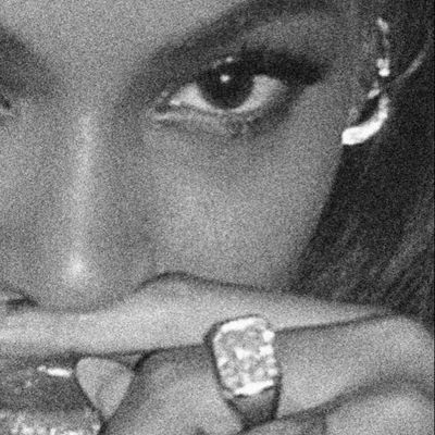 White Photo, Beyonce, A Black, A Woman, Black And White, Ring, White, Black, Beyoncé