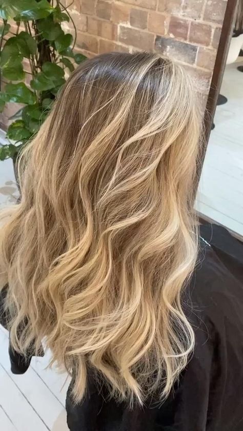 Balliage Hair, Balage Hair, Balyage Long Hair, Warm Blonde Hair, Rambut Brunette, Summer Blonde Hair, Light Blonde Hair, Balayage Blonde, Dirty Blonde Hair