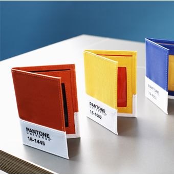 Pantone Wallet Barry Mcgee, Pantone Universe, Pantone Colour Palettes, Color Scale, Packing Design, Paint Chips, Pop Up Store, Pantone Color, Name Cards