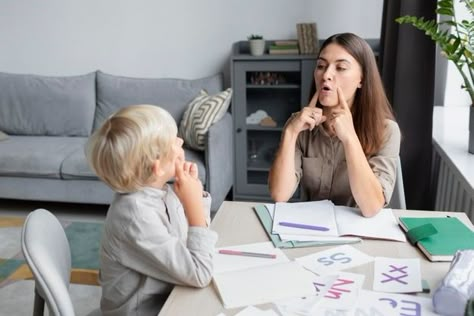 Letters For Parents, Speech And Hearing, Teacher Photo, Child Psychologist, Speech Delay, Remember Why You Started, Letter To Parents, Child Rearing, Child Psychology