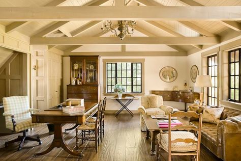 Sandy Kitchen, Old House Living Room, Cottage Office, Cornwall Cottages, Country Cottage Kitchen, 1960s Home, English Country Cottage, English Interior, Hampton House