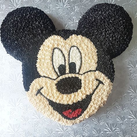 Mickey Mouse cake All buttercream Mickey mouse face Mickey Mouse Cake Ideas Buttercream, Mickey Mouse Diy Cake, Mike Mouse Cake, Mickey Mouse Head Cake, Mickey Mouse Shaped Cake, Mickey Shaped Cake, Buttercream Mickey Mouse Cake, 1st Birthday Cake Mickey Mouse, Mickey Cake Ideas