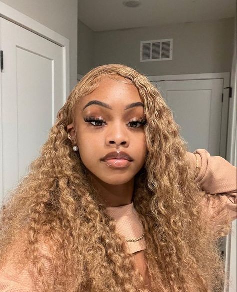 Hairstyle Elegance: Simple Ways to Elevate Your Look Deep Curly Lace Front Wig, Wave Crochet, Wig Brown, Sew In Hairstyles, Protective Hairstyles Braids, Honey Blonde Hair, Curly Lace Front Wigs, High Ponytail, Deep Curly