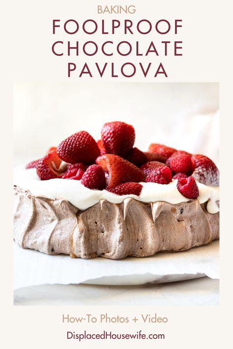 This is the Perfect Chocolate Pavlova Recipe with Berries and Whipped Cream! The outside bakes up nice and crispy while the inside is a cloud of chocolate marshmallow (kinda brownie-esque) heaven. This foolproof recipe includes how-to photos and video. Pavlovas are such a show-stopper dessert and I have all the tips below to make this easy dessert perfect every time! Chocolate Pavlova Cake, Passover Pavlova, Meringue Desserts Ideas, Thanksgiving Pavlova, Chocolate Pavlova Recipe, Easy Pavlova Recipe, Thanksgiving Beach, Strawberry Pavlova, Chocolate Pavlova