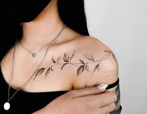 March Tattoo, Wrap Tattoo, Bone Tattoos, Flower Tattoo Shoulder, Vine Tattoos, Stylist Tattoos, Shoulder Tattoos For Women, Collar Bone Tattoo, Dainty Tattoos