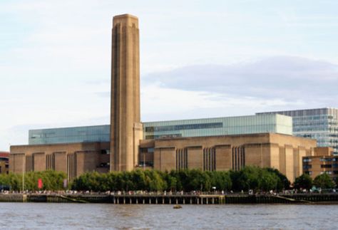 We share the 13 reasons to visit the Tate Modern Museum of Art in London, U.K… Tate Modern Museum, Tate Liverpool, Tate Modern London, The Tate Modern, Tate Modern Art, London Bucket List, Galleria D'arte, Tate Britain, Gallery Of Modern Art