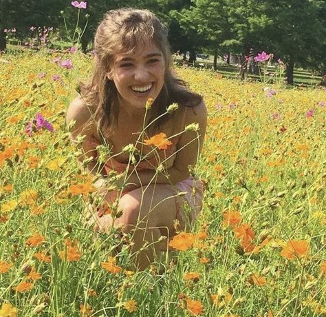 Indie Playlist, Haley Lu Richardson, Foto Poses, Summer Dream, Summer Photos, 인물 사진, Instagram Inspo, Photography Inspo, Senior Photos