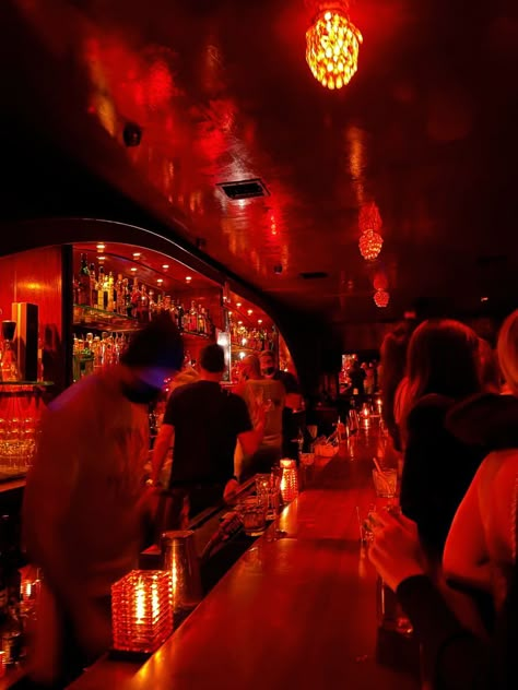 Montreal Nightlife Aesthetic, Los Angeles Night Life, Night Out Astetic, Spanish Club Aesthetic, Bar Asthetics Night, Club Life Aesthetic, Bar Party Aesthetic, Italian Night Club, Bar Night Aesthetic