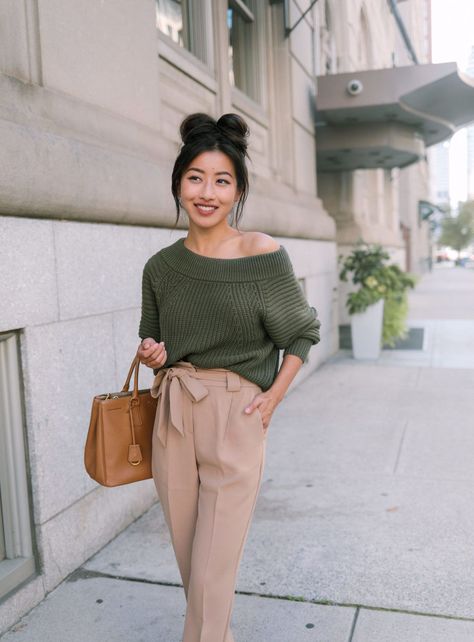 how to style tie waist pants for fall // off the shoulder sweater + messy high bun Beige Pants Outfit Work, Petite Workwear, Tan Pants Outfit, Beige Pants Outfit, Petite Work Outfits, Pants Outfit Work, Outfit Petite, Blazer Sweater, Fall Workwear