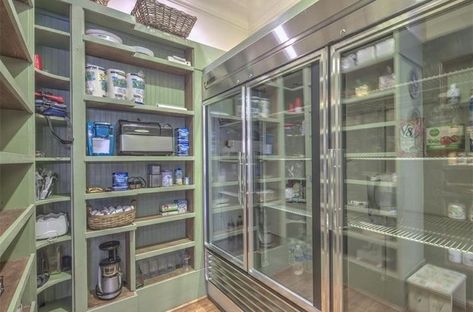 Pantry With Fridge, Dream Pantry, Pantry Inspiration, Pantry Room, Butler’s Pantry, Outdoor Kitchen Appliances, Fabulous Kitchens, Kitchen Pantry Design, Pantry Design