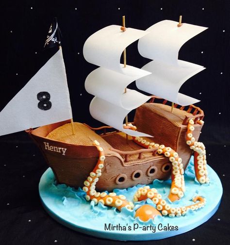 Pirate ship & sea monster cake Strawberry Preserve, Pirate Ship Cake, Pirate Birthday Cake, Pirate Ship Cakes, Ship Cake, Sea Ship, Strawberry Preserves, Monster Cake, Sea Monster