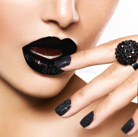 Nails Inspiration Black, Black Nail Designs, Black Lips, Nail Swag, Dark Nails, Nail Polish Sets, Black Caviar, Hot Nails, Black Nails