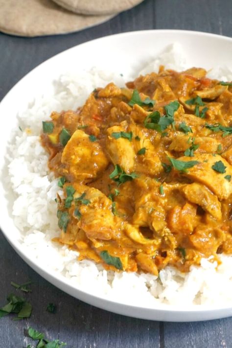 Indian Leftover Chicken Tikka Masala Recipe, a delicious chicken curry that is super easy to make, yet aromatic and so comforting. This homemade version easily beats any take-away. A delicious family dinner that is ready in about 20 minutes. This chicken tikka masala is my take on the classic Indian recipe, but as good, and a lot simpler to make. It's mild, it's flavourful, and absolutely yummy! #chickencurry, #leftovers, #leftoverchickenrecipes, #tikkamasala, #indianfood Recipes Leftover Chicken, Leftover Chicken Curry, Chicken Curry Recipes, Delicious Family Dinners, Chicken Tikka Masala Recipes, Leftover Chicken Recipes, Tikka Masala Recipe, Curry Recipes Indian, Chicken Masala