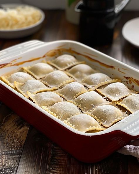 Frozen Ravioli Bake, Green Salad Dressing, Ravioli Lasagna, Ravioli Bake, Frozen Beef, Traditional Lasagna, Cheese Ravioli, Frozen Seafood, Greek Flavors