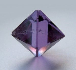 How To Grow Purple Chrome Alum Crystals                                                                                                                                                                                 More Diy Crystal Growing, Borax Crystals Diy, Alum Crystals, Grow Your Own Crystals, Borax Crystals, Purple Chrome, Growing Crystals, How To Make Crystals, Gem Crafts