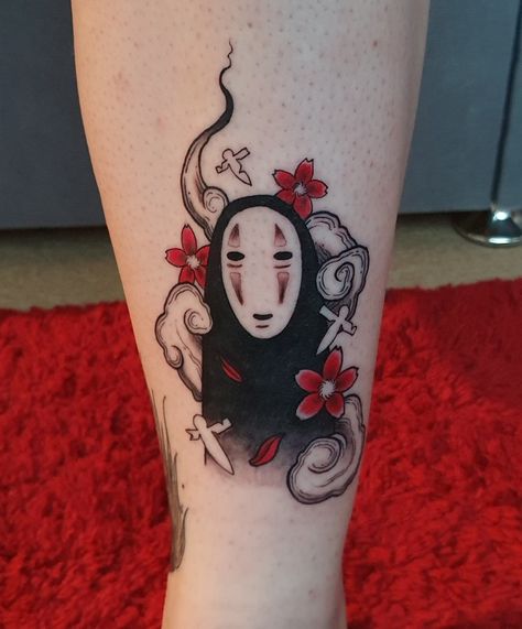 No Face Tattoo, Tatuaje Studio Ghibli, Illustrative Tattoos, Jagua Henna, Ghibli Tattoo, Kawaii Tattoo, Tatuaje A Color, Face Tattoos, Face Tattoo