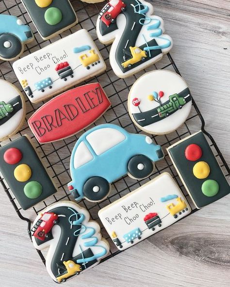 Two Fast Cookies, Fast Cookies, Car Cookies, Car Theme, Cars Theme Birthday Party, Iced Sugar Cookies, Personalized Cookies, Race Car Birthday, Cookie Favors