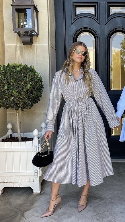 Sofia Richie Old Money, Old Money Style Dress, Sofia Richie Wedding, Sophia Richie Outfits, Sophia Richie Style, Sofia Richie Style, Money Dress, Dress Styling, Modest Summer Outfits