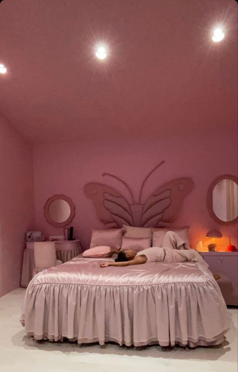 Butterfly Kids Room, Butterfly Bedroom, Cozy Baby Room, Butterfly Kids, Redecorate Bedroom, Minimalist Interior Design, Pink Bedroom, Study Style, Kids' Bed