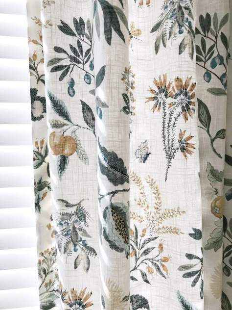 Farmhouse Fabric Curtains, Green Floral Curtain Fabric, Floral Curtains Dining Room, Old Farmhouse Curtains, Vintage Floral Curtains Living Room, Botanical Curtains Living Room, Living Room With Patterned Curtains, Modern Floral Curtains, Farmhouse Floral Curtains