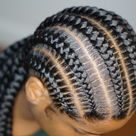 Brag About Braids on Instagram: “Thick straight backs #morning ✨” Thick Straight Back Cornrows, Thick Cornrows, Straight Backs, Straight Back Braids, Rope Braided Hairstyle, Straight Back Cornrows, Back Braid, Feed In Braids Hairstyles, Twist Styles