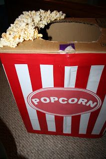 Popcorn Costume Diy, Popcorn Costume, Diy Popcorn, Handmade Halloween Costumes, Halloween Popcorn, Diy Carnival, Carnaval Costume, Box Costumes, Diy Costumes Kids