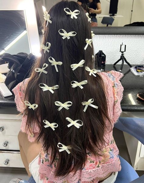 Ribbons Aesthetic, Luscious Hair, Hair Ribbons, Sandy Liang, Fairy Girl, Pink Vintage, Black Girls Hairstyles, Aesthetic Hair, Just Girly Things