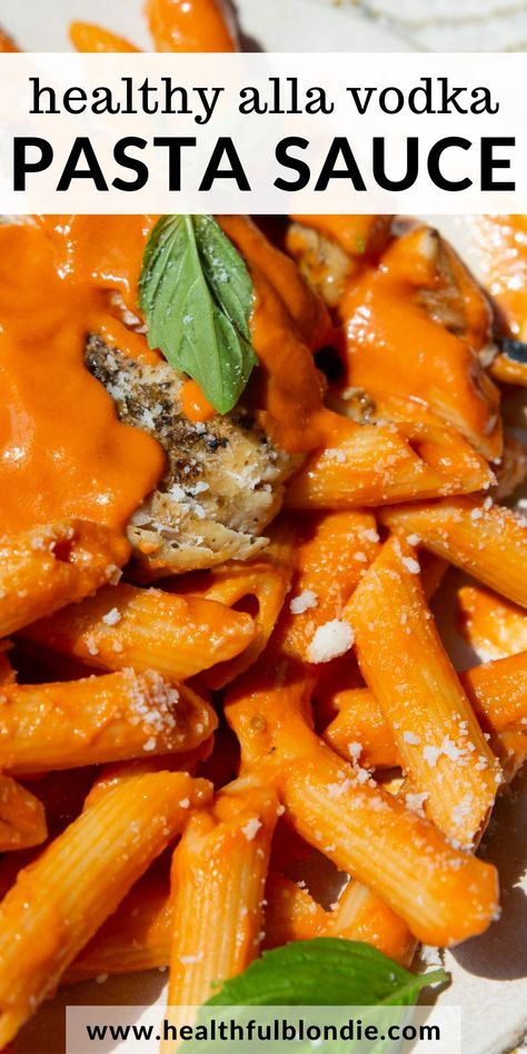 This restaurant-quality chicken penne alla vodka recipe is easy to make, healthy, and made with Greek yogurt instead of heavy cream. The penne pasta is tossed in a rich, delicious, and lightened-up tomato cream sauce and served with juicy chicken. So good, it's better than the real thing! Greek Yogurt Pasta Sauce, Penne Vodka Sauce, Greek Yogurt Pasta, Penne Alla Vodka Recipe, Recipe With Greek Yogurt, Blondie Recipes, Vodka Sauce Recipe, Vodka Sauce Pasta, Greek Yogurt Chicken