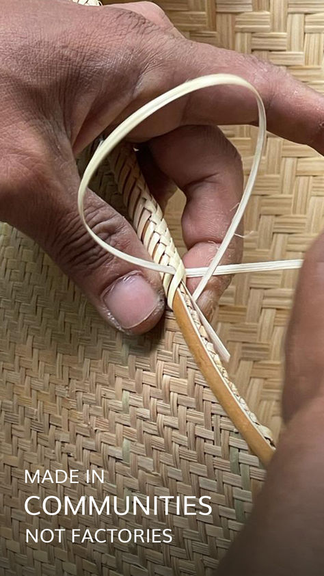 Our vegan bag in the making, handcrafted in bamboo using traditional double layer Lombokian weaving skills to ensure a robust yet lightweight and refined finish, making it the perfect companion for all your adventures. Leather Weaving Pattern, Inside My Bag, Leather Bag Pattern, Bamboo Weaving, Diy Weaving, Vegan Bags, Leather Weaving, Woven Bag, Weaving Patterns