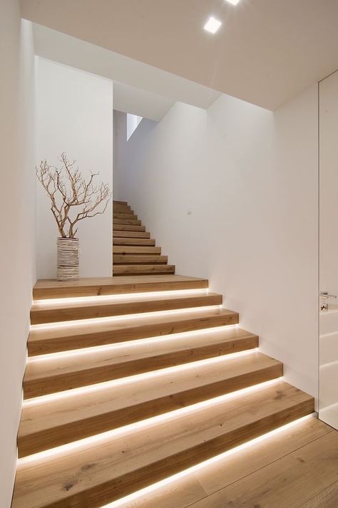 Lights Under Stairs, Modern Staircase Lighting, Stairs Lighting Ideas, Staircase Lights, Stair Lights Indoor, Staircase Lighting Ideas, Stairs Lighting, Led Stair Lights, Hidden Lighting