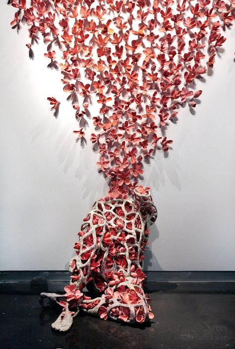 Surreal Man Bursts into 1500 Ceramic Flowers  Posted by alice on October 3, 2012 at 3:30pm Sculpture Textile, Flower Installation, Sculpture Installation, Land Art, Ceramic Flowers, Flower Wall Art, Flower Images, Art Plastique, Ceramic Sculpture