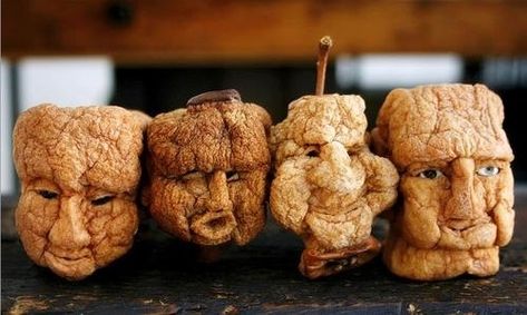 Shrunken Applehead dolls | 15 Crafts That Will Haunt Your Dreams Apple Head Dolls, Pumpkin Carving Tips, Apple Dolls, Pumpkin Carver, Corn Husk Dolls, Easy Pumpkin Carving, Apple Head, Fun Fall Crafts, Old Farmers Almanac