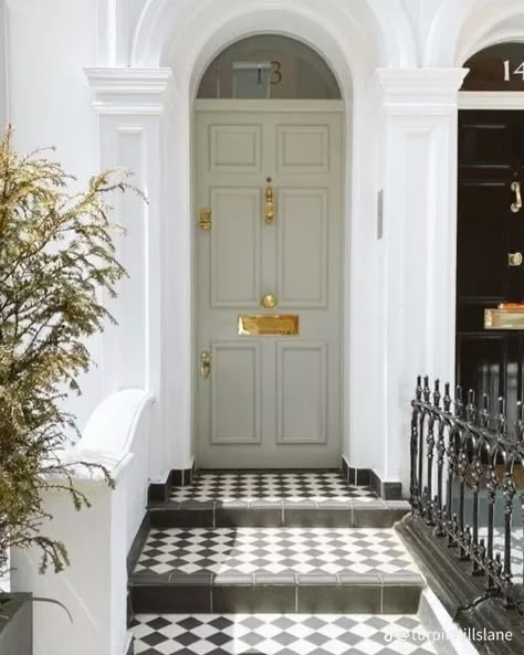 European Front Door Entrance, English Front Doors Entrance, Victorian House Front Door, Coloured Front Door White House, Victorian Front Door Colours, Front Portico Ideas, English Cottage Front Door, Townhouse Front Door, Front Door Colors With White House