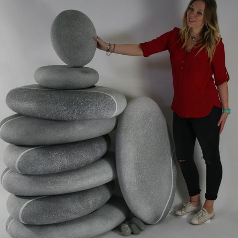 Foam Rocks Diy, Modrock Ideas, Foam Sculpture Ideas, Fake Boulders, Fake Rock Wall, Diy Faux Rocks, Diy River Rock, Foam Sculpture, Styrofoam Art