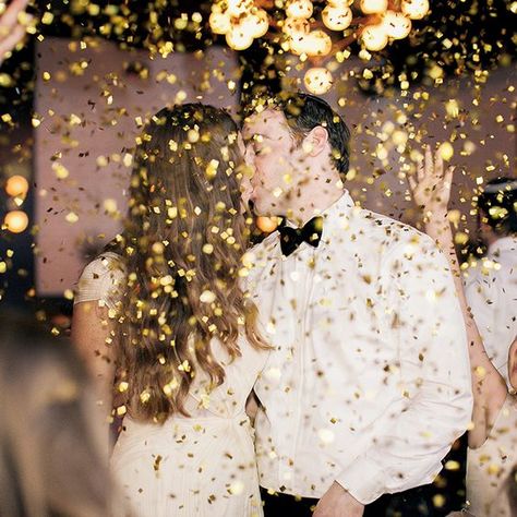 New Years Wedding, Nye Wedding, Wedding Send Off, New Years Eve Weddings, Creative Wedding Photo, Wedding Exits, Inexpensive Wedding, Bridal Musings, Glitter Wedding