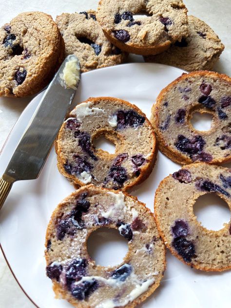 Gluten Free Blueberry Bagels, Crunchy Edamame, Edamame Noodles, Blueberry Bagels, Meal Bowls, Vegan Bagel, Blueberry Bagel, Low Oxalate, Recipes Brunch