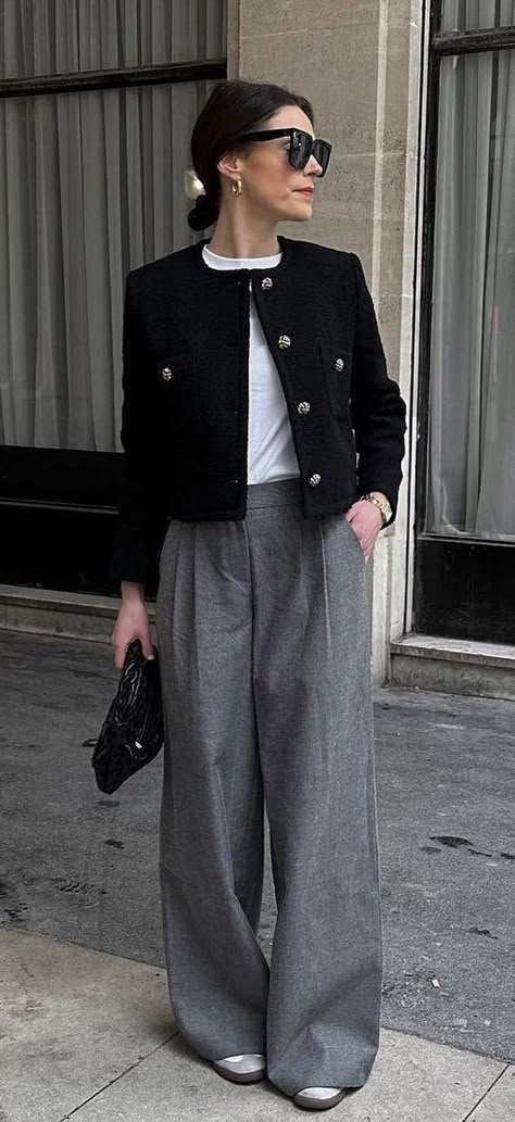 Long Slacks Outfit, Wide Grey Trousers Outfit, Formal Sweatpants Outfit, Style Grey Trousers Women, Taupe Pants Outfit Color Combos, Wide Leg Grey Trousers Outfit, Extra Petite Outfits, Grey Classic Pants Outfit, Elegant Outfit Inspiration