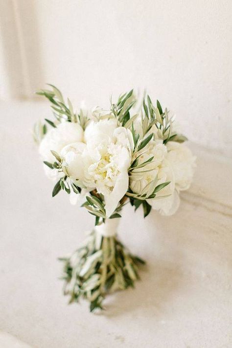 White peonies and olive branch bouquet Olive Wedding, Peony Bouquet Wedding, Provence Wedding, Flowers And Greenery, White Bridal Bouquet, Greek Wedding, White Peonies, Olive Leaf, White Bouquet