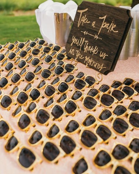 Sunglasses as Wedding Favors Outdoor Wedding Favors, Wedding Favors Sunglasses, Sunglasses Wedding, Wedding Favour Ideas, Summer Wedding Favors, Favour Ideas, Wedding Sunglasses, Wedding Favor Ideas, Cheap Favors