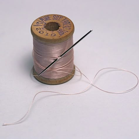 Needle And Thread Aesthetic, Hxh Aesthetic, Thread Photography, Woven Kingdom, Kalluto Zoldyck, Sewing Photography, Alluka Zoldyck, Spools Of Thread, Spool Crafts