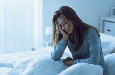 How Sleep Deprivation Affects the Brain and Body Remedies For Nausea, Thyroid Symptoms, Spark People, Sleep Medicine, Florence Nightingale, Feeling Sleepy, Thyroid Hormone, When You Sleep, Circadian Rhythm