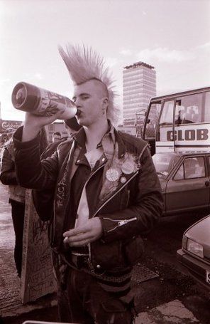 'I was a 10-year-old punk': How music changed one Irish man's life Dublin Street Style, Post Punk Fashion, Irish Pictures, Irish Punk, Punk Guy, Punk Guys, Dublin Street, Black Punks, Irish History