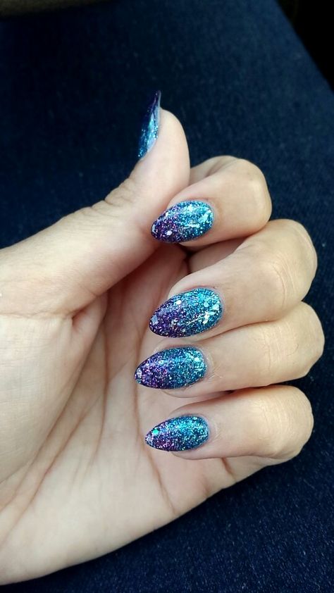 Blue Purple Gradient Nails, Blue And Purple Sparkle Nails, Purple And Teal Ombre Nails, Mermaid Themed Nails, Purple And Blue Nails Designs, Purple And Teal Nails, Blue To Purple Gradient, Purple And Blue Nails, Mermaid Inspired Nails